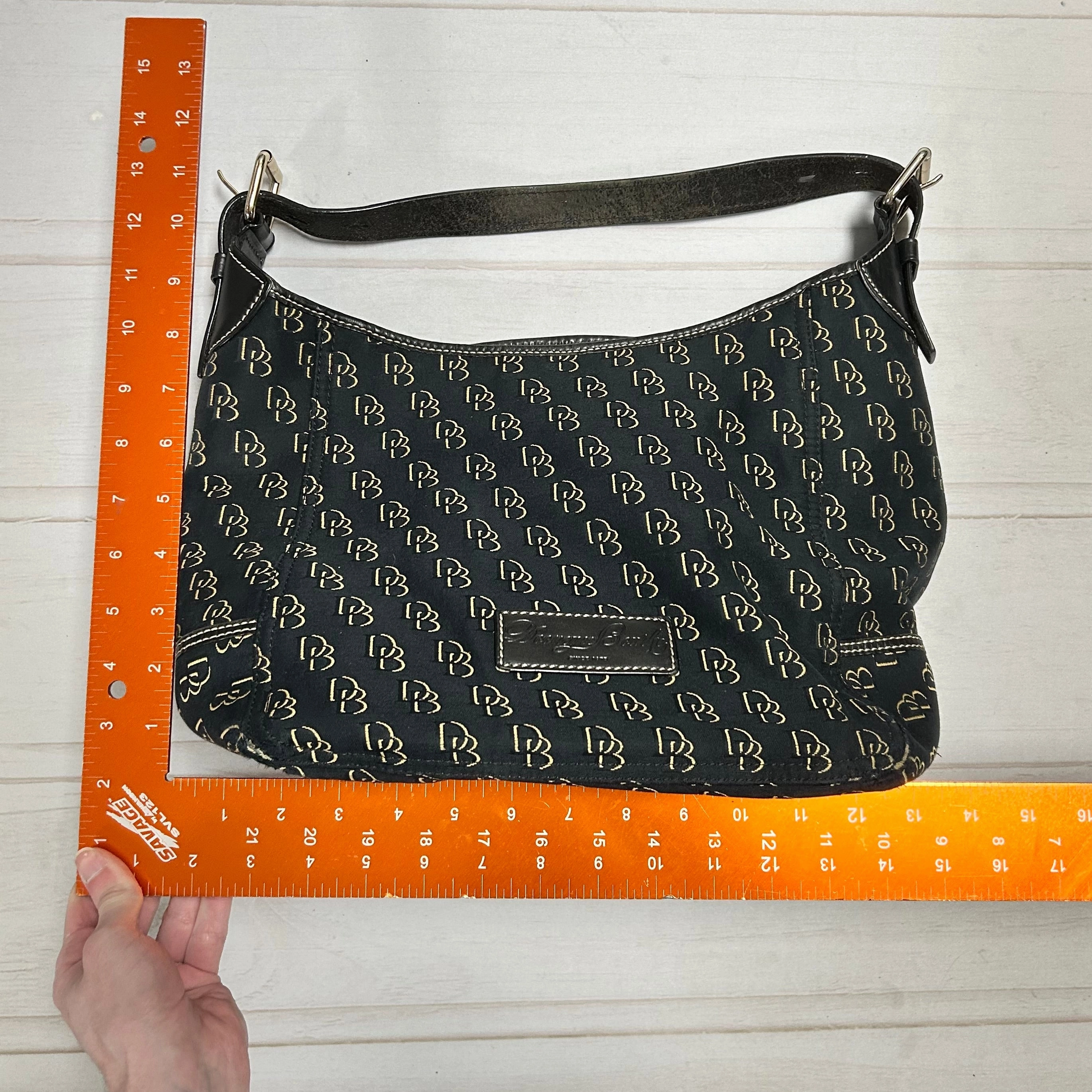 Handbag Designer By Dooney And Bourke, Size: Medium