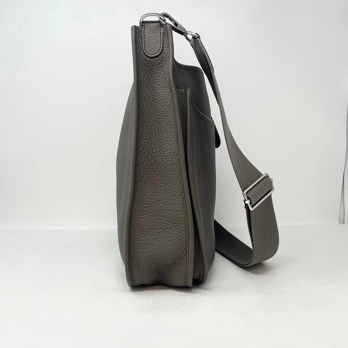 Hermes Evelyne 33 Crossbody