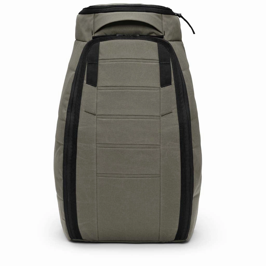 Hugger Backpack 30