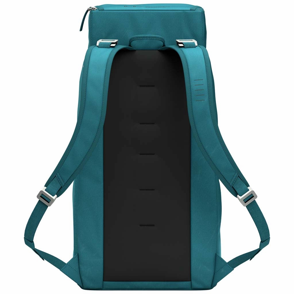 Hugger Backpack 30