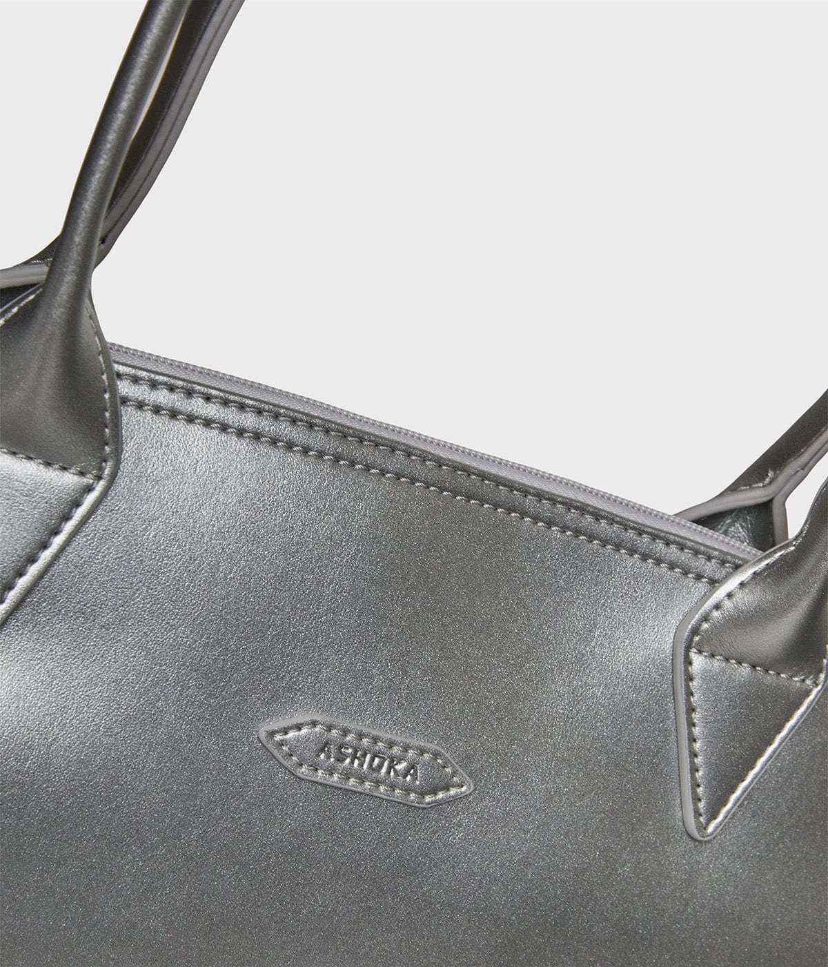 Jolly Apple Skin Vegan Leather Tote | Silver