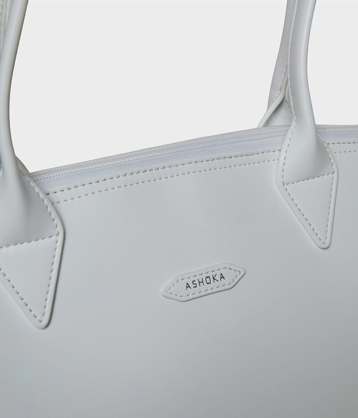 Jolly Apple Skin Vegan Leather Tote | White