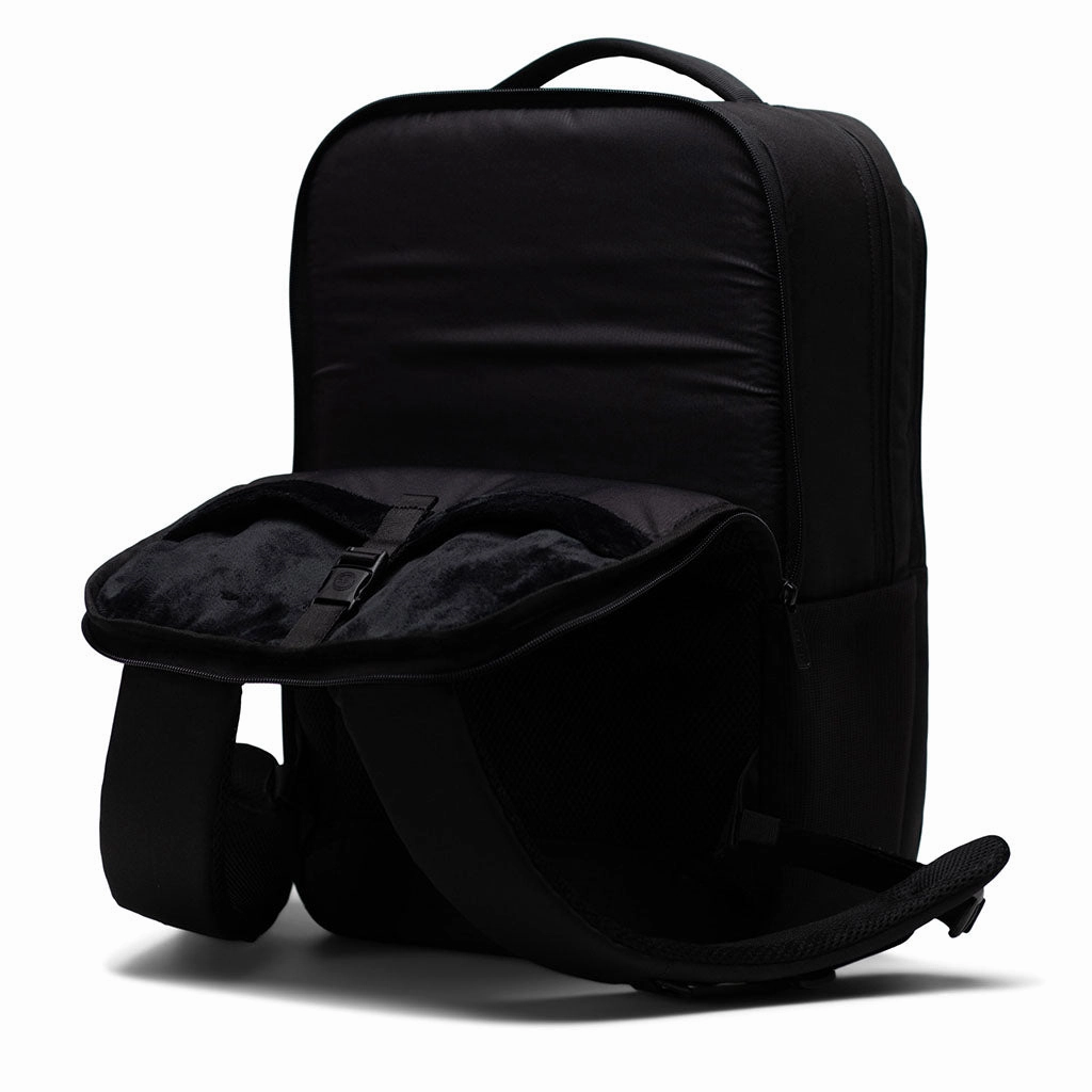 Kaslo Backpack Tech
