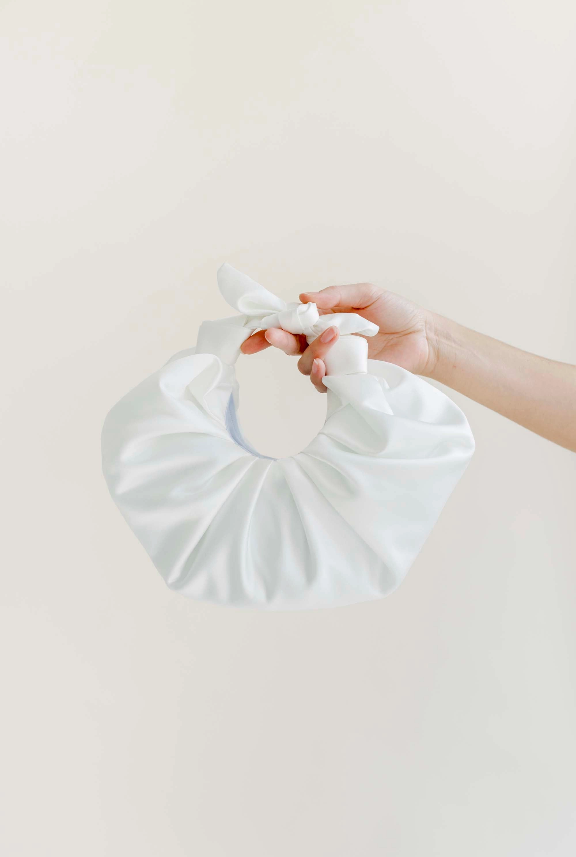 Kiku Croissant Bag