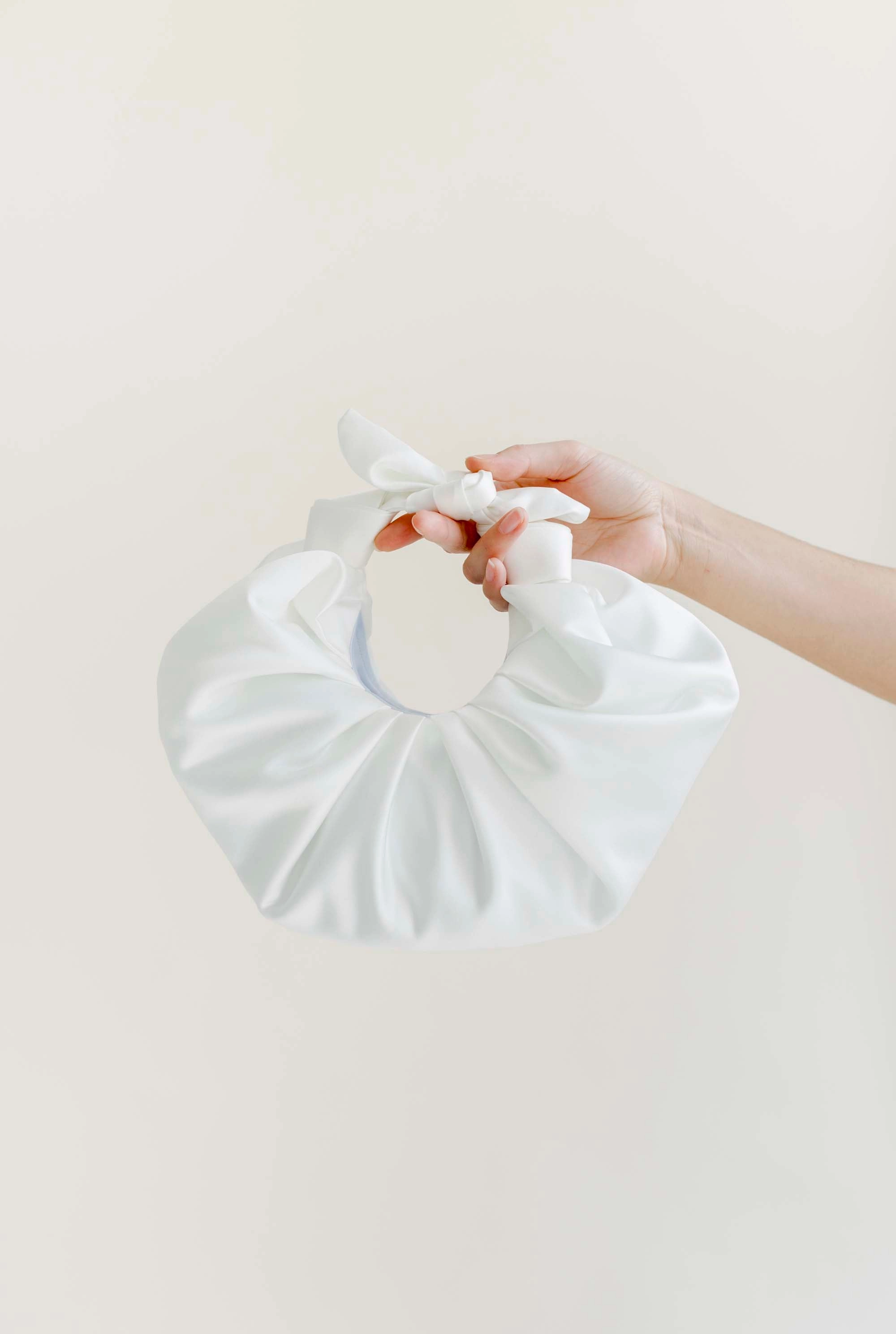 Kiku Croissant Bag