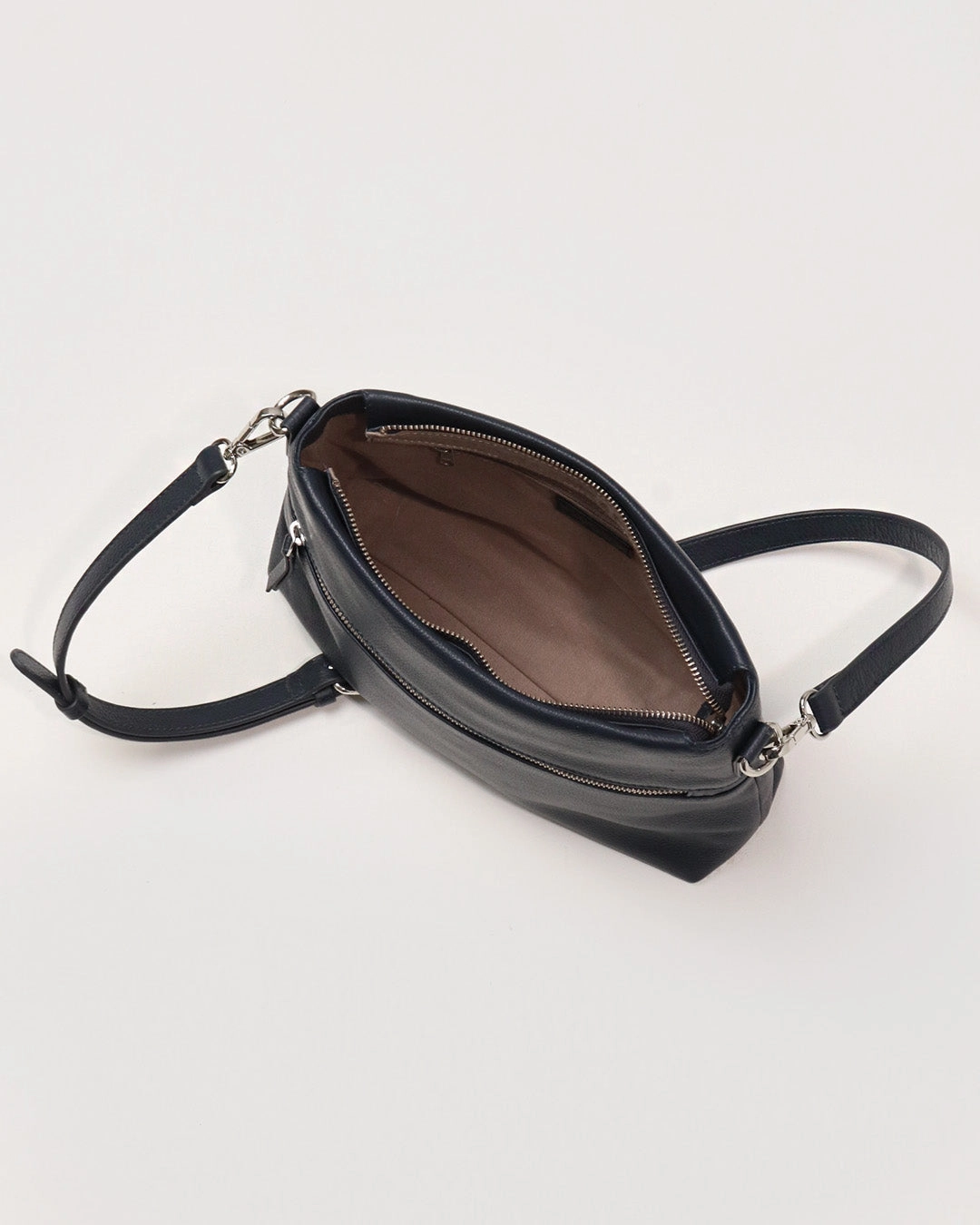 Lana Leather Shoulder Bag - Navy