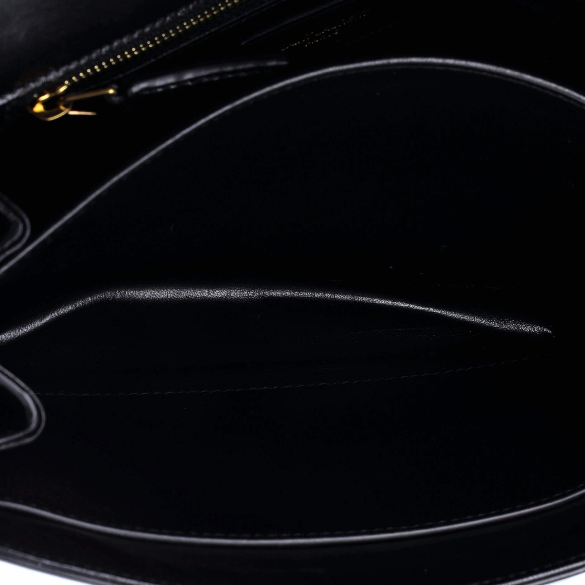 Le Maillon Shoulder Bag Leather Medium