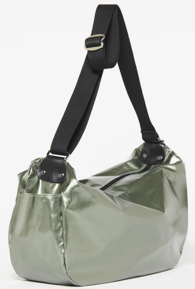 Liris Light Shoulder Bag