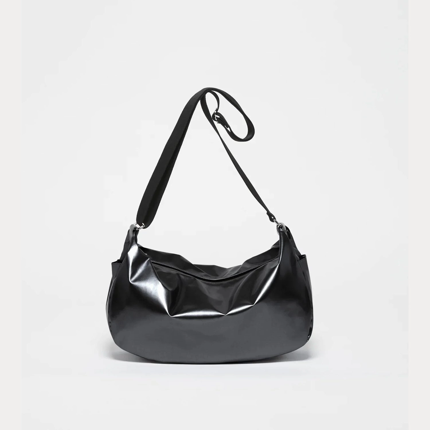 Liris Light Shoulder Bag