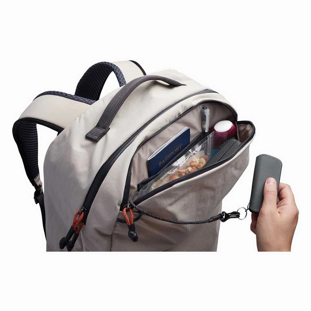 Lite Travel Pack
