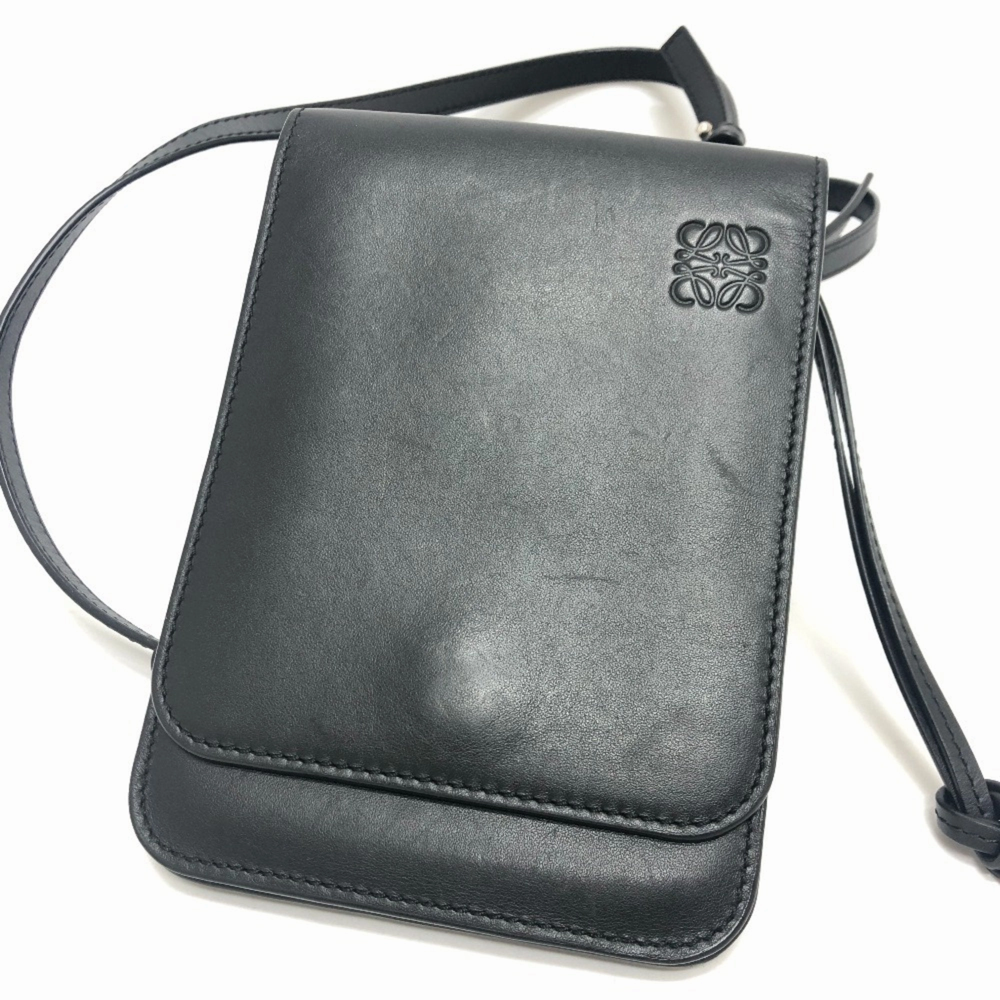 Loewe Leather Pochette Shoulder Bag (Pre-Owned)
