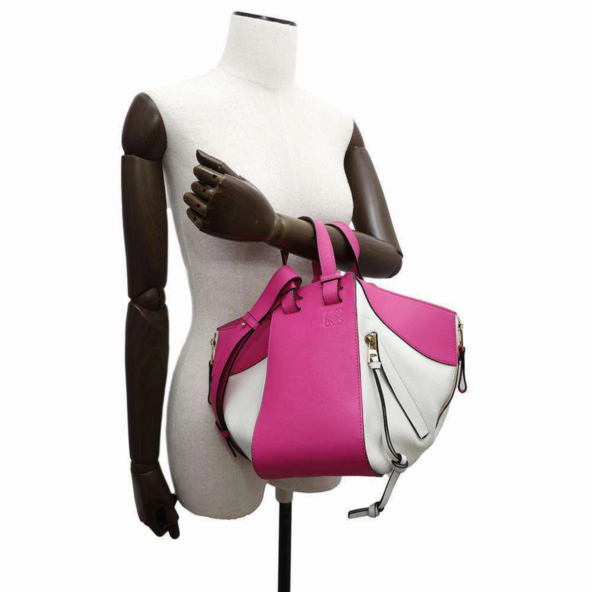 Loewe pink Leather Handbag Shoulder Bag (Pre-Owned)