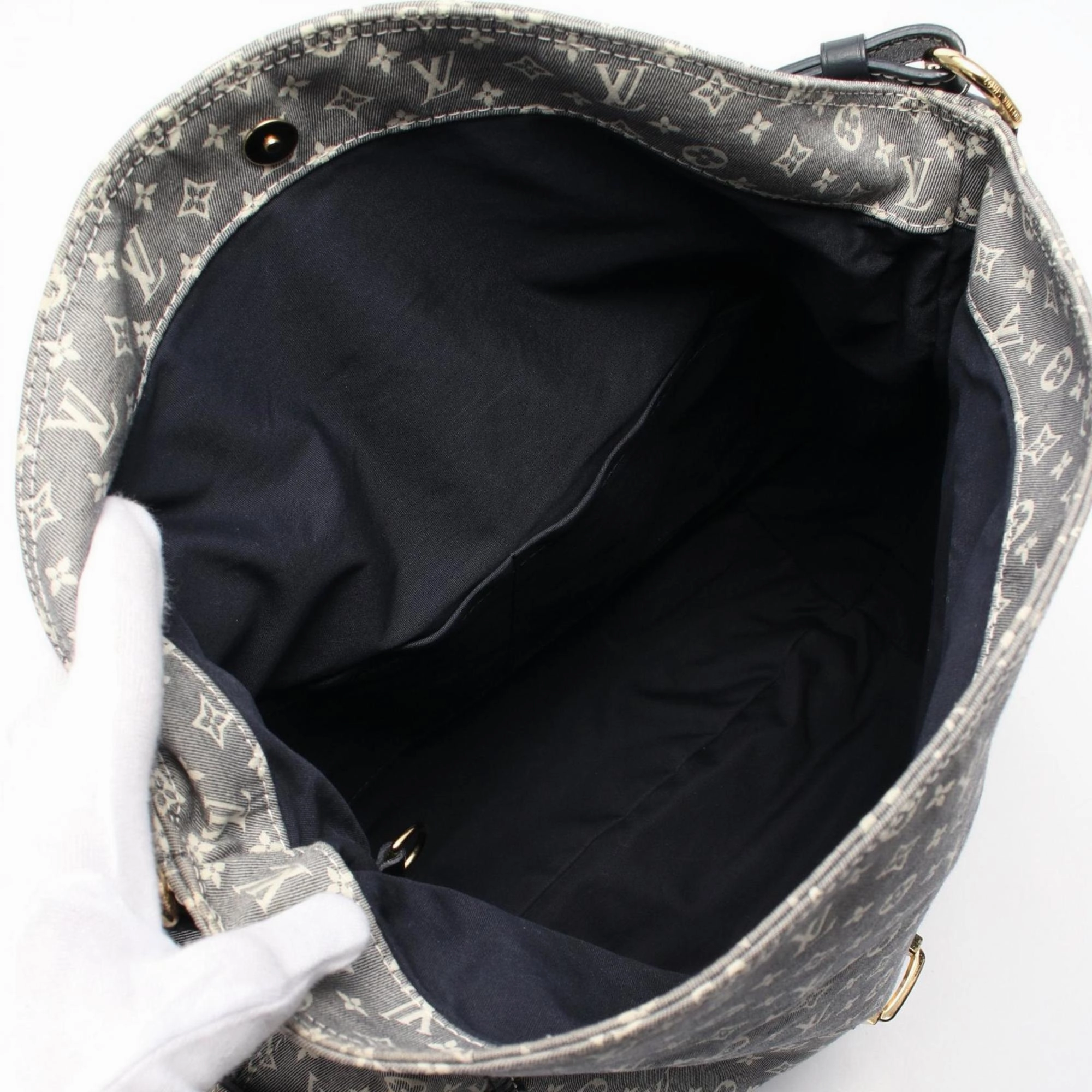 Louis Vuitton Ancre blue Navy Canvas Shoulder Bag (Pre-Owned)