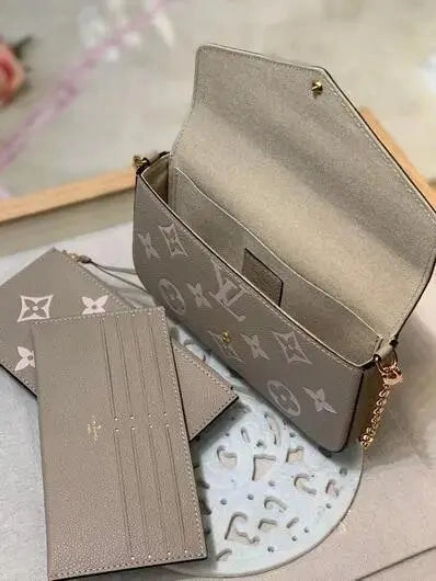 Louis Vuitton Bicolor Monogram 80482
