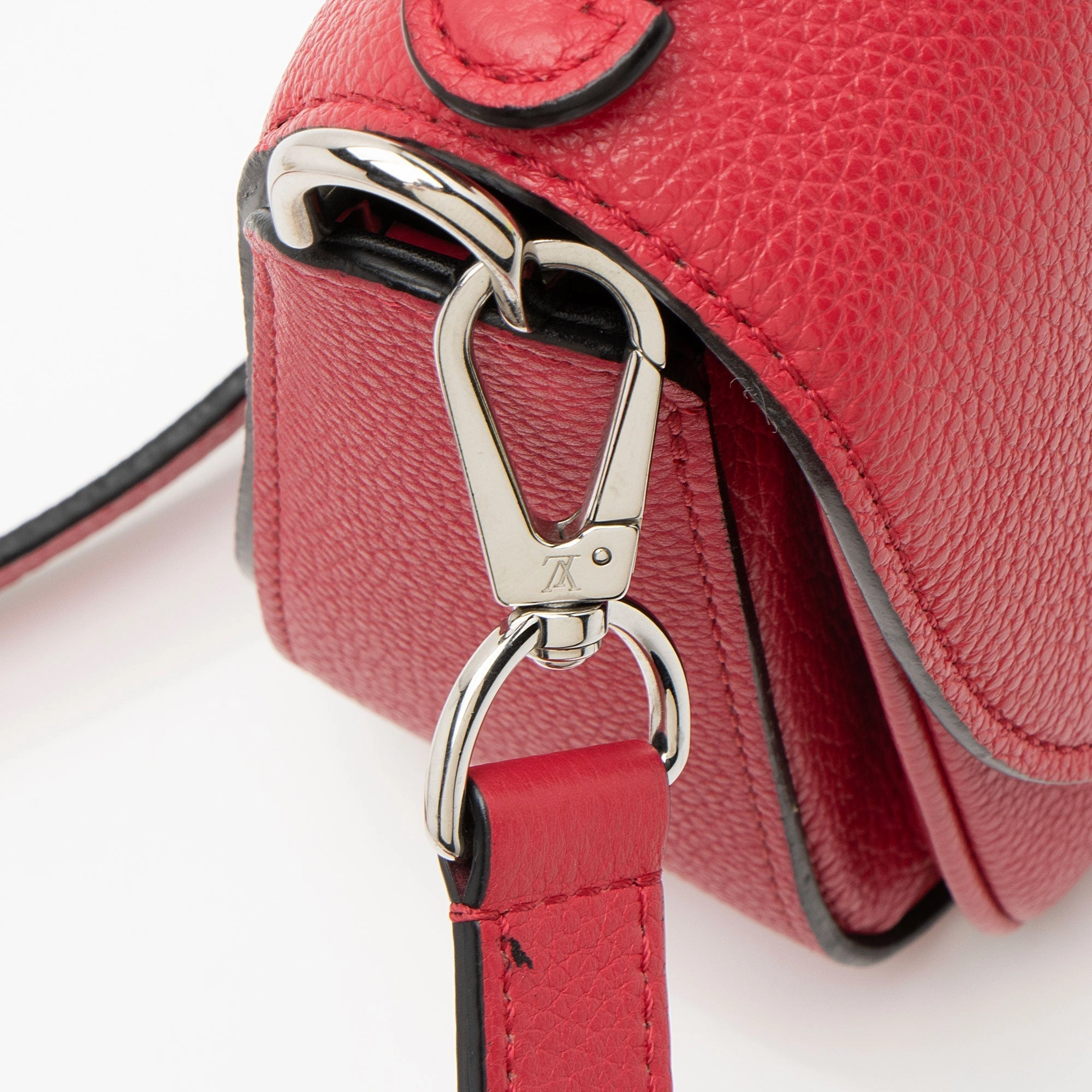 Louis Vuitton Calfskin Vivienne NM Shoulder Bag (SHF-XI6ZBE)