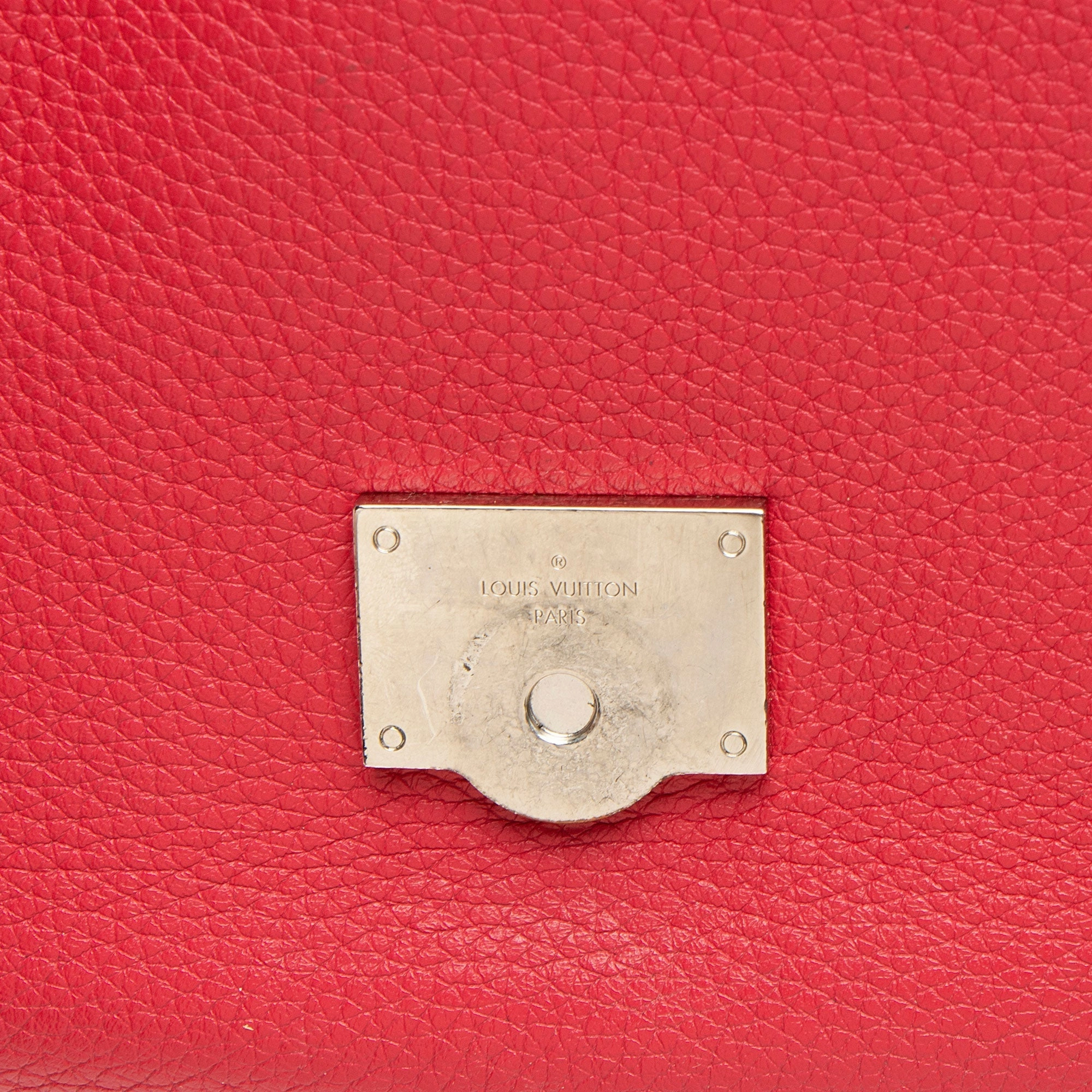 Louis Vuitton Calfskin Vivienne NM Shoulder Bag (SHF-XI6ZBE)