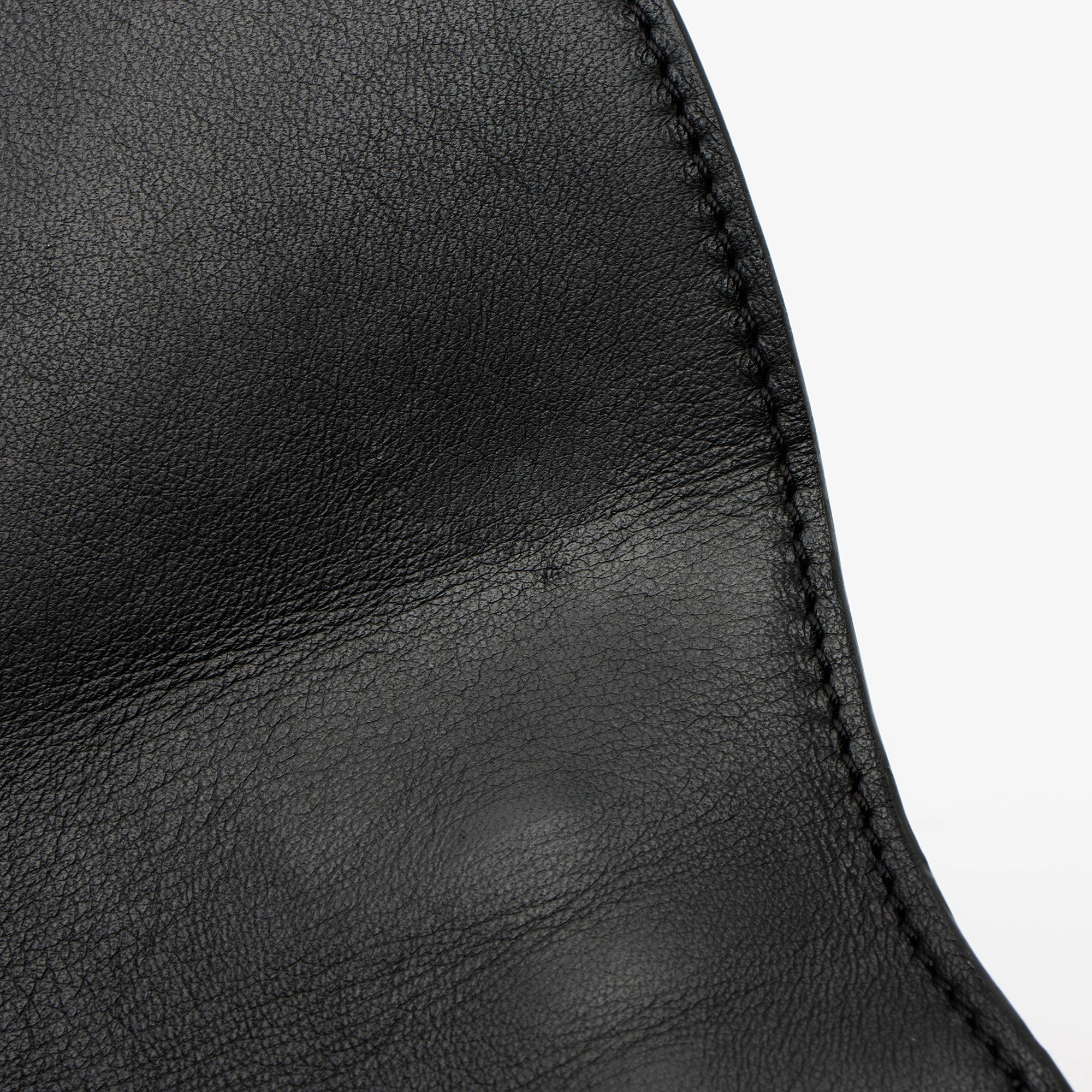 Louis Vuitton Calfskin Vivienne NM Shoulder Bag (SHF-XI6ZBE)