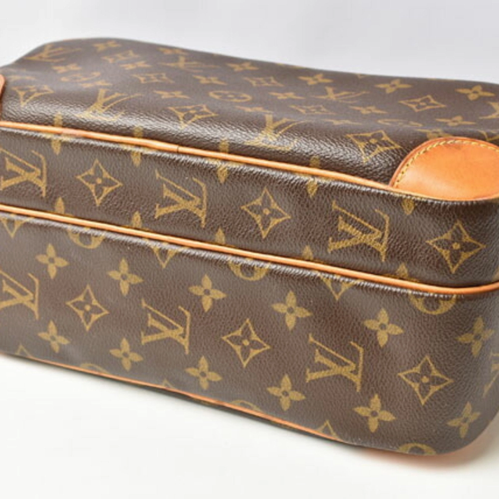 Louis Vuitton Canvas Shopper Bag (Pre-Owned)