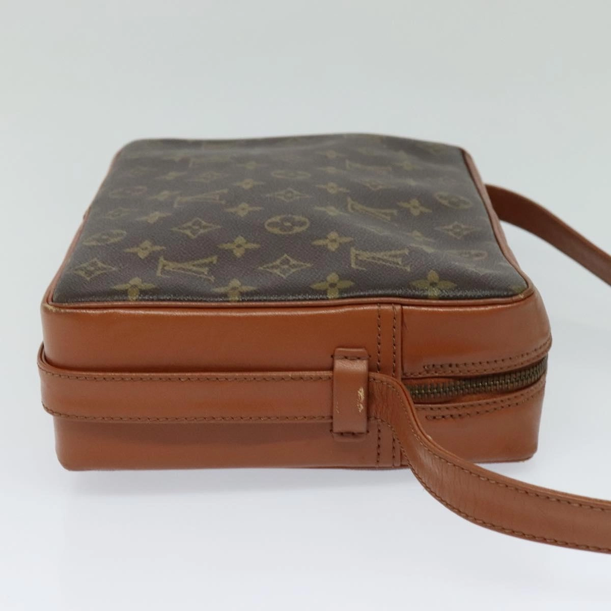 Louis Vuitton Canvas Shoulder Bag (Pre-Owned)