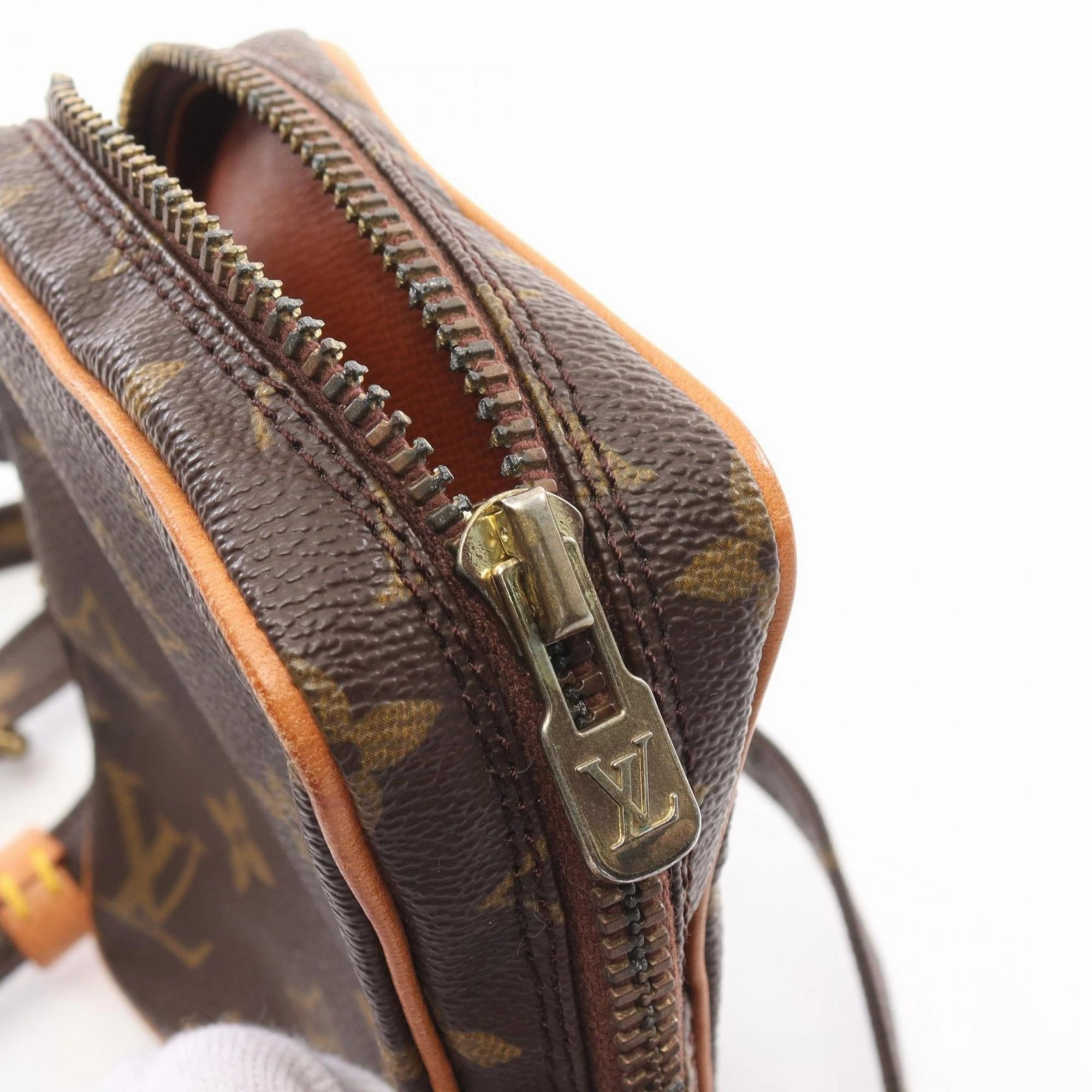 Louis Vuitton Coated Canvas Leather Shoulder Bag (Pre-Owned)