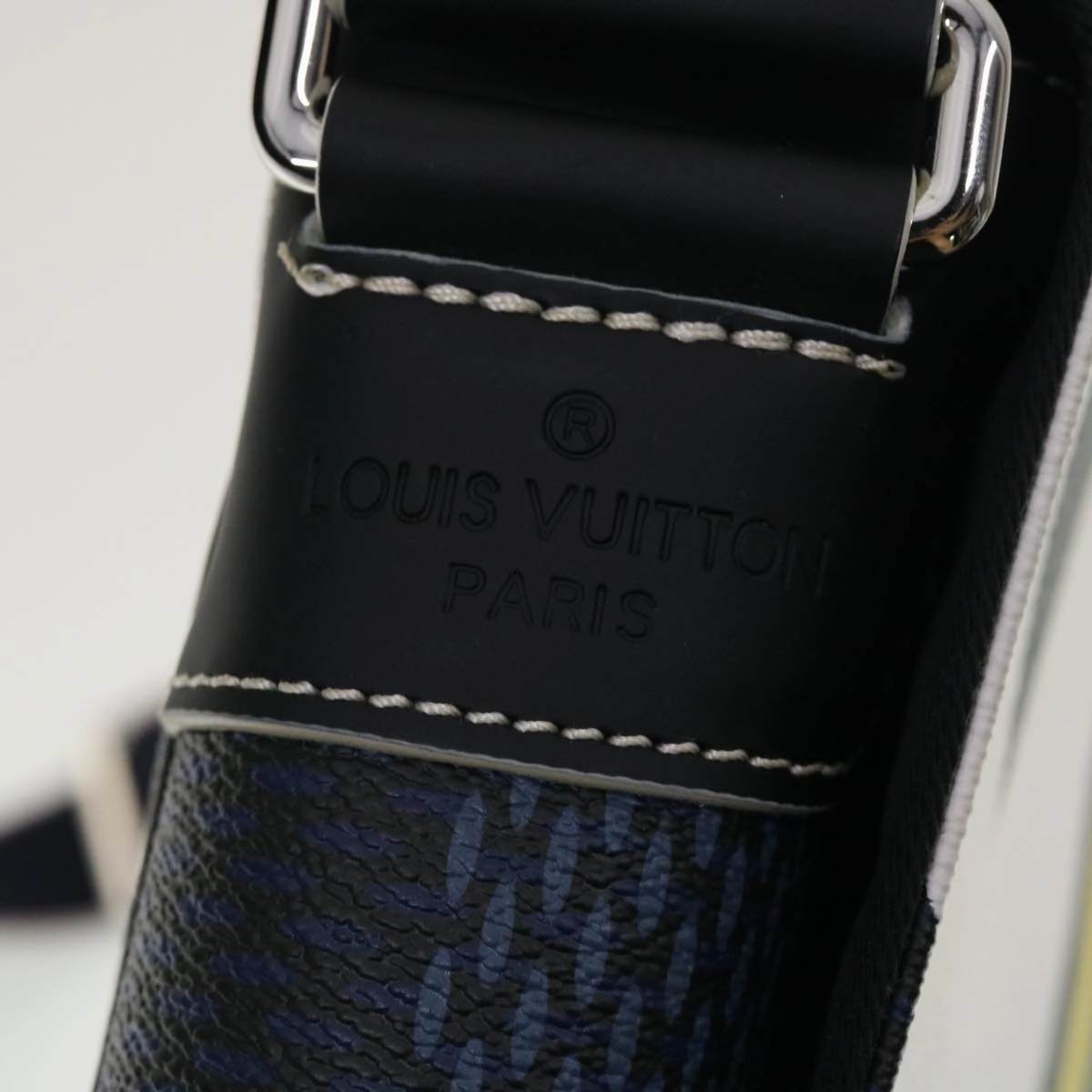 LOUIS VUITTON Damier Cobalt District PM Shoulder Bag N44002 LV 39375