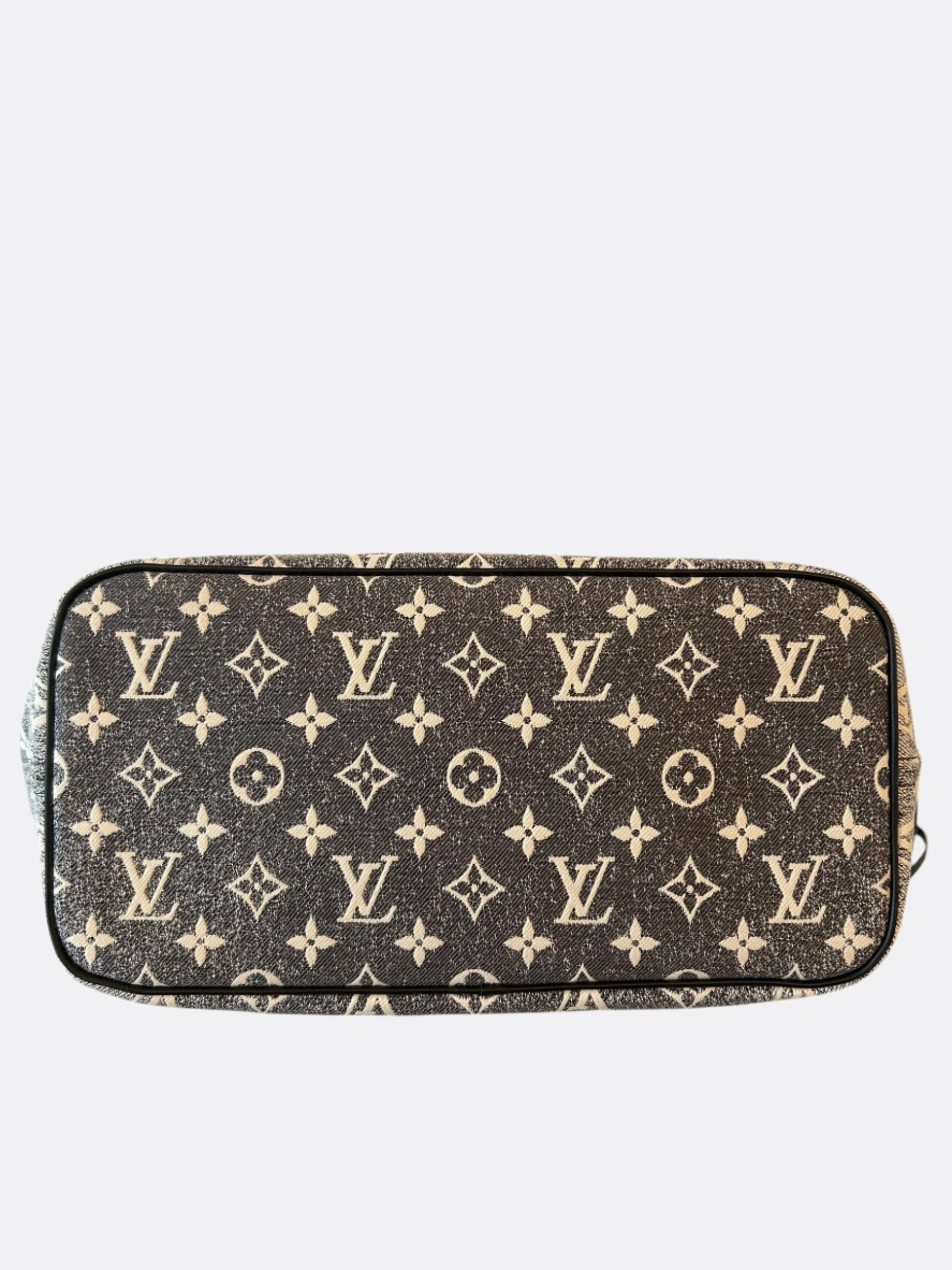 Louis Vuitton Denim Grey & White Neverfull MM