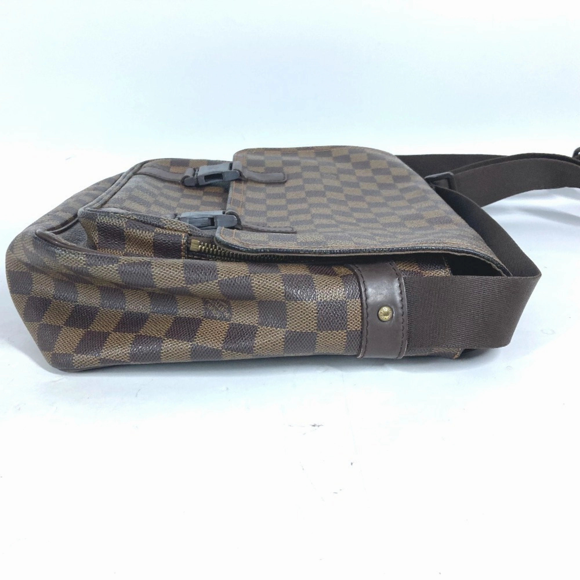Louis Vuitton Ebene Damier Canvas Messenger Bag Shoulder Bag (Pre-Owned)