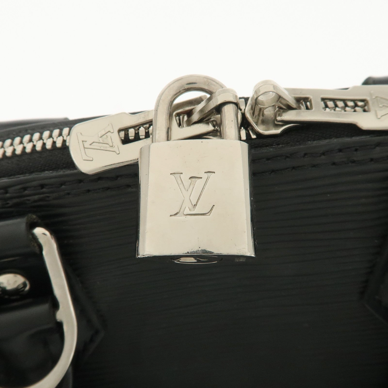 Louis Vuitton Epi Alma BB 2WAY Shoulder Bag Noir Black M40862