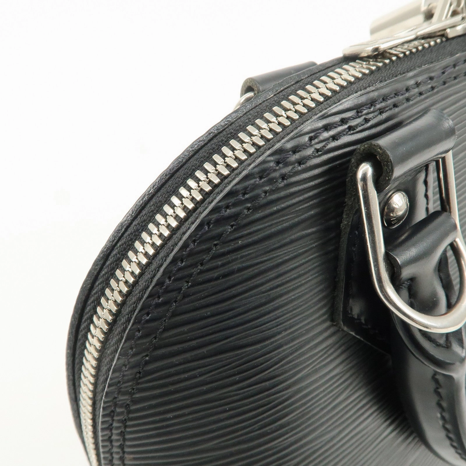 Louis Vuitton Epi Alma BB 2WAY Shoulder Bag Noir Black M40862