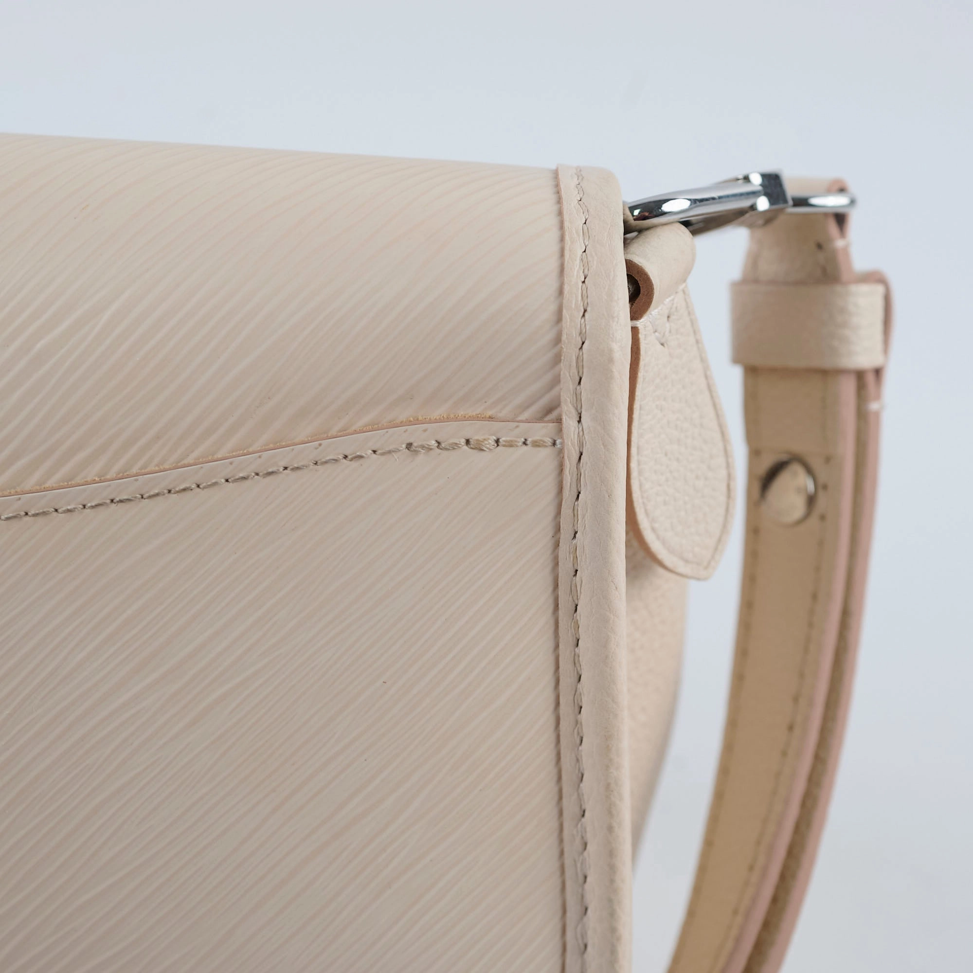 Louis Vuitton Epi Buci Bag White