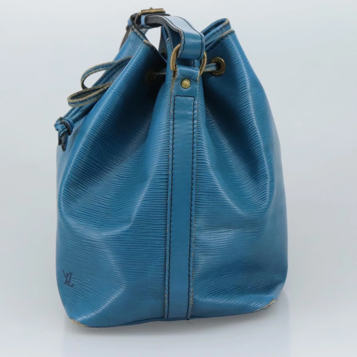 LOUIS VUITTON Epi Petit Noe Shoulder Bag Blue M44105 LV 106373