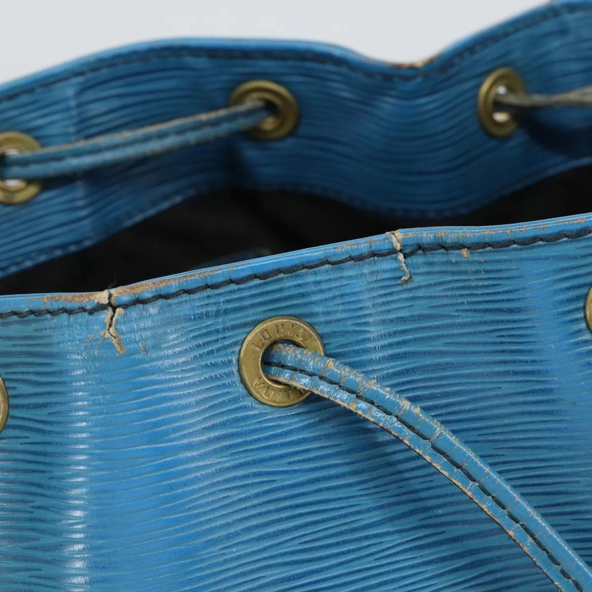 LOUIS VUITTON Epi Petit Noe Shoulder Bag Blue M44105 LV 106373