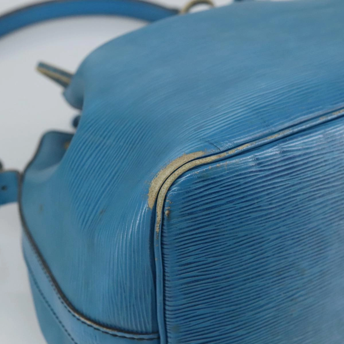 LOUIS VUITTON Epi Petit Noe Shoulder Bag Blue M44105 LV 106373