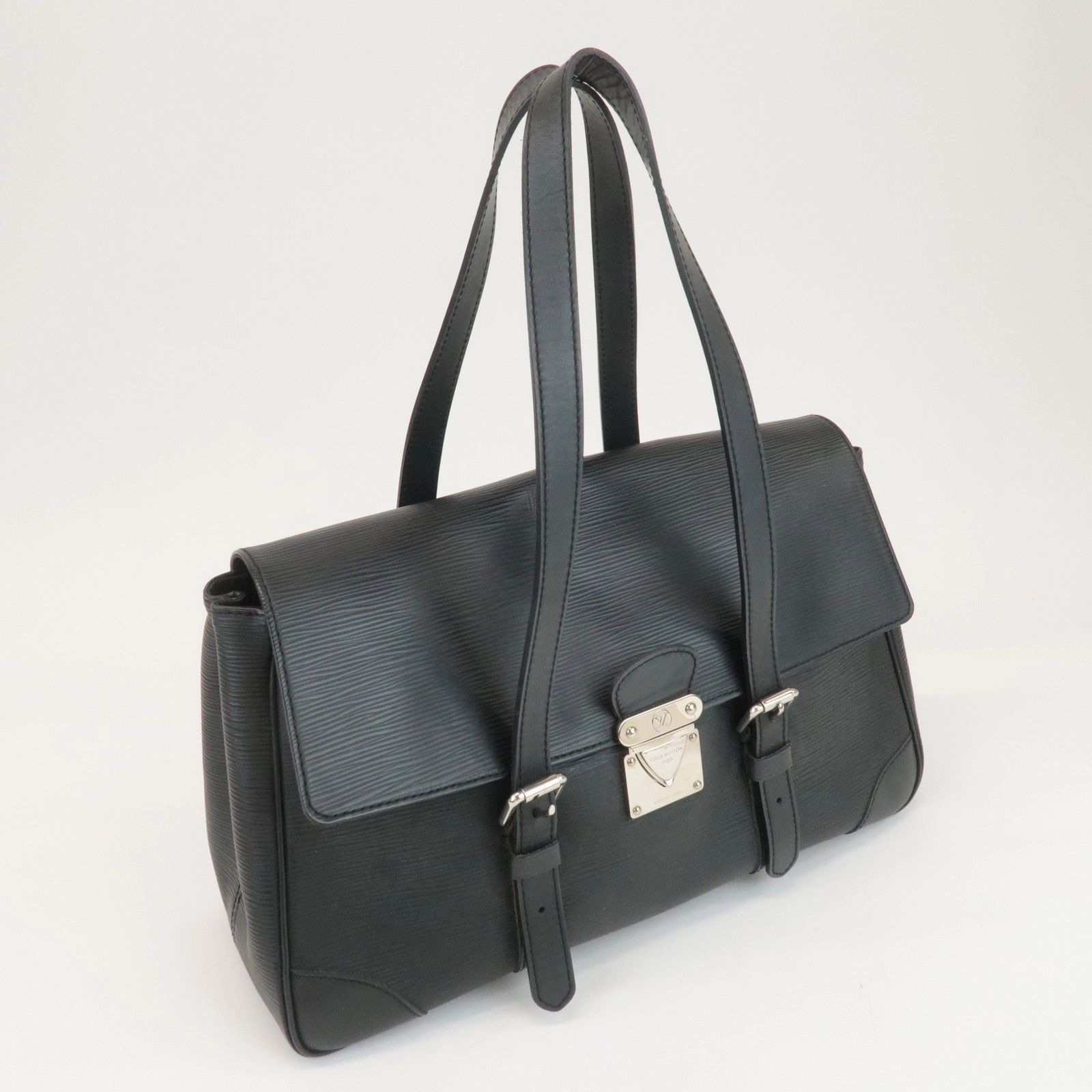 Louis Vuitton Epi Segur MM Shoulder Bag Noir Black M58862