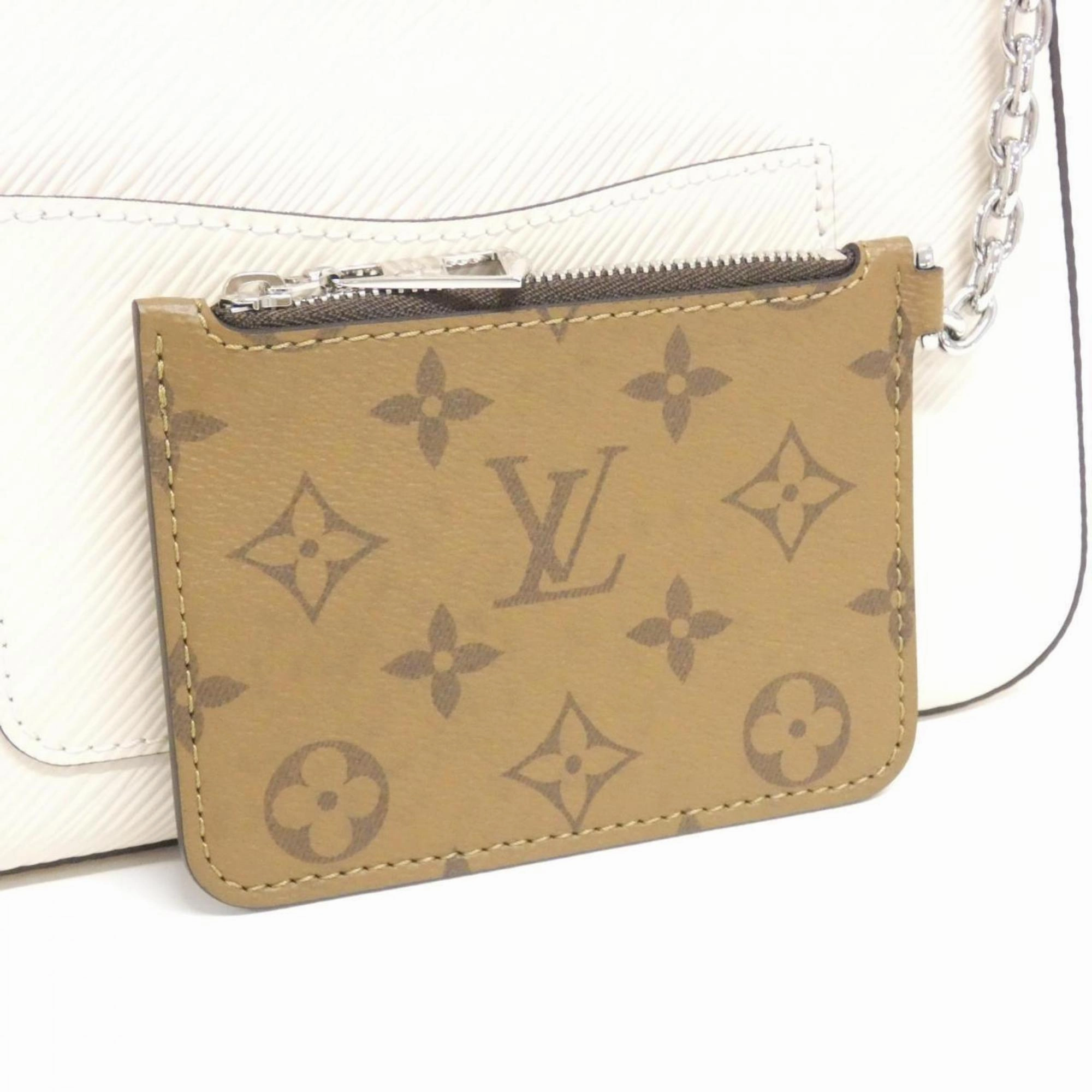 Louis Vuitton Leather Shoulder Bag (Pre-Owned)