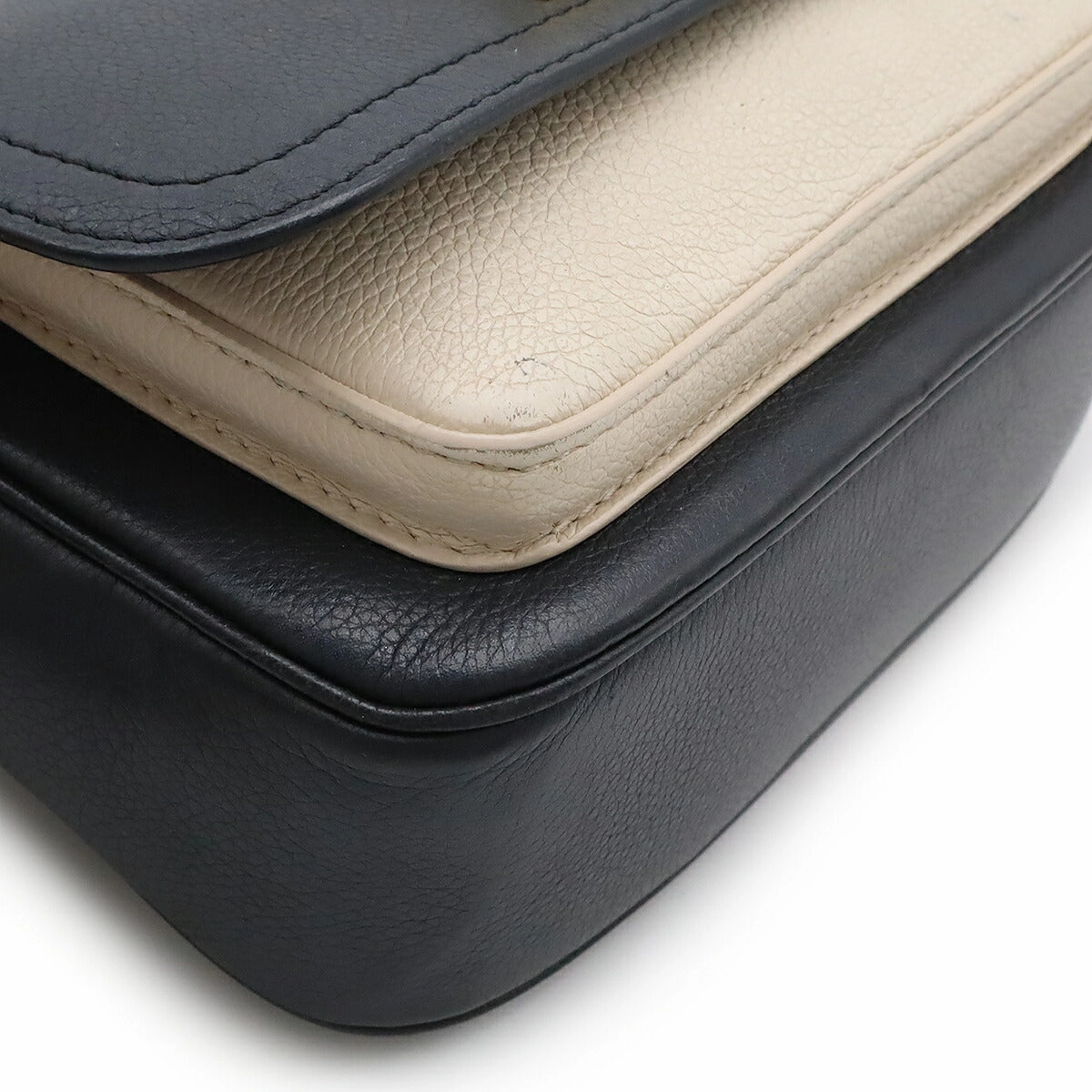 Louis Vuitton Lockme Tender Shoulder Bag