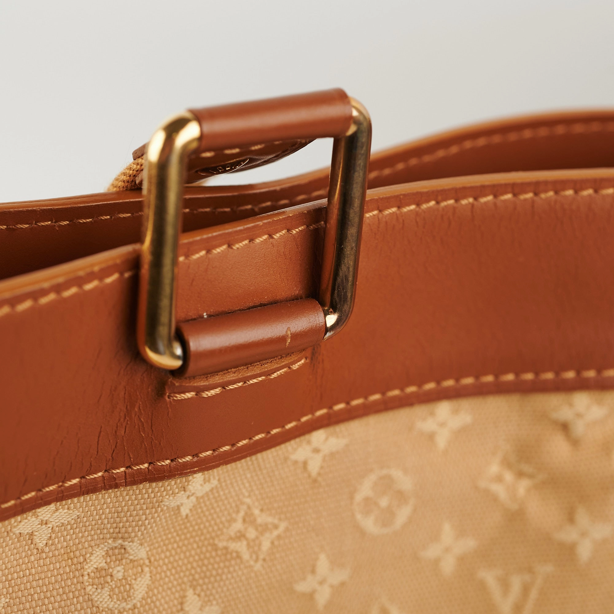 Louis Vuitton Mini Lin Lucille Beige