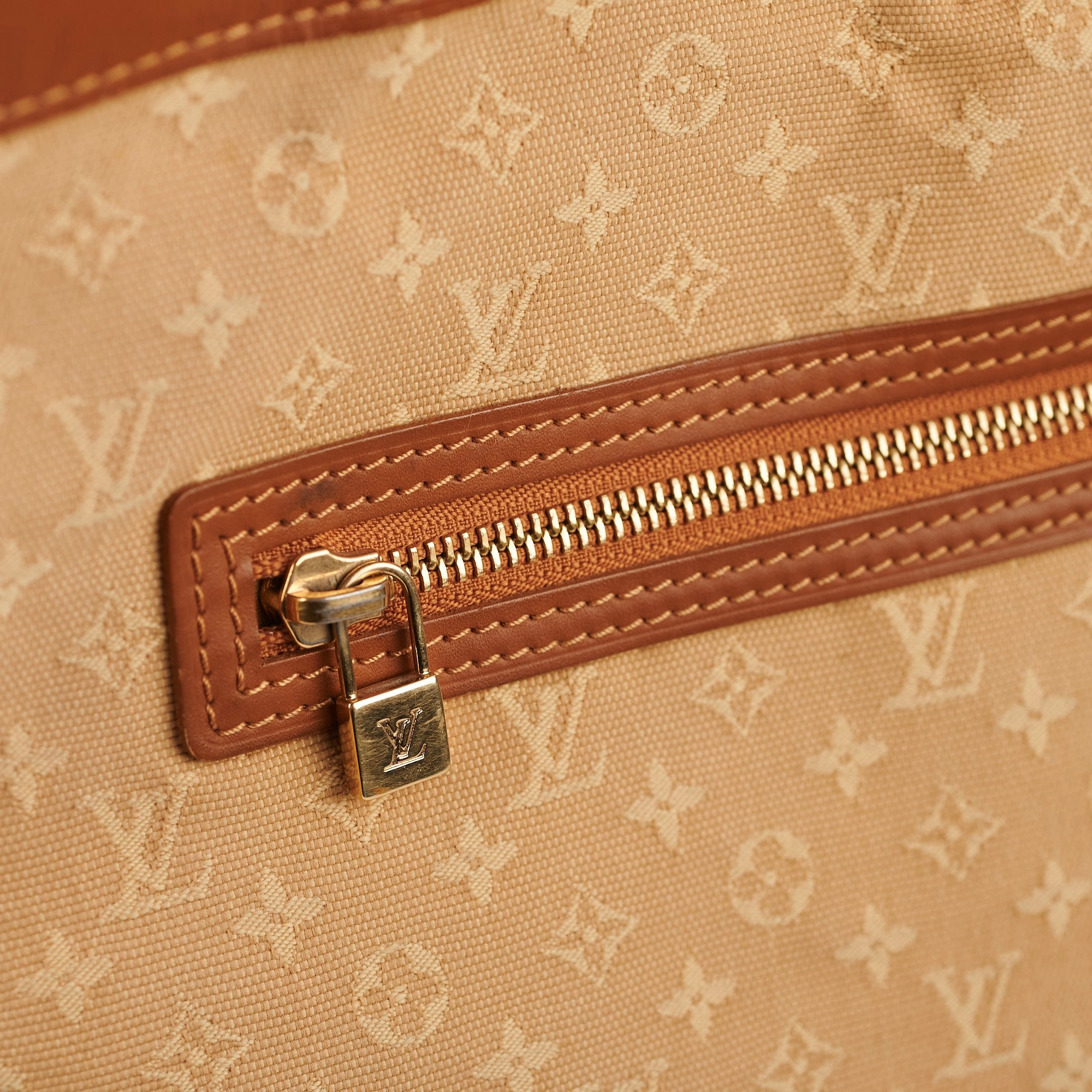 Louis Vuitton Mini Lin Lucille Beige