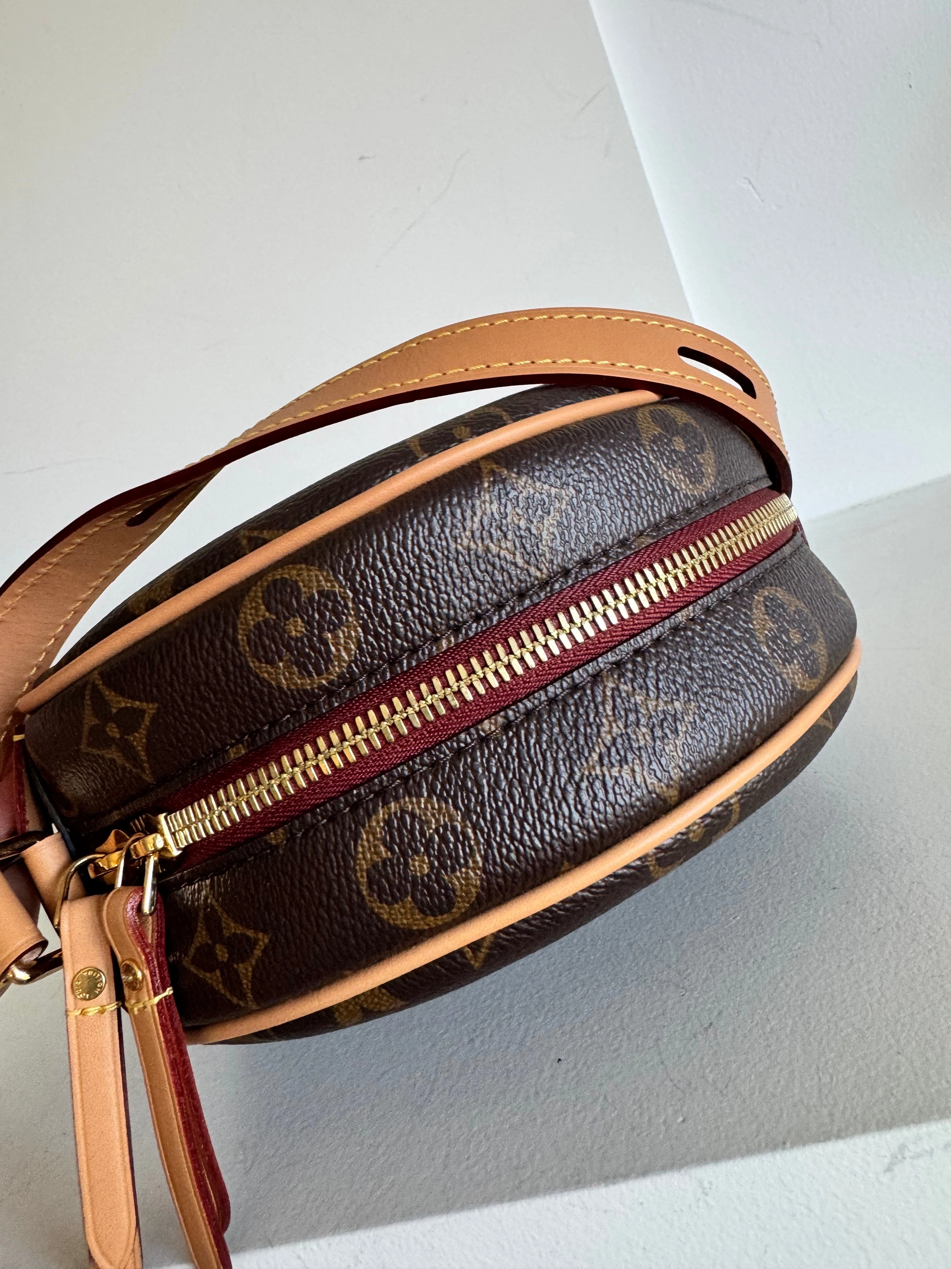 Louis Vuitton Monogram Boite Chapeau Souple PM Shoulder Bag