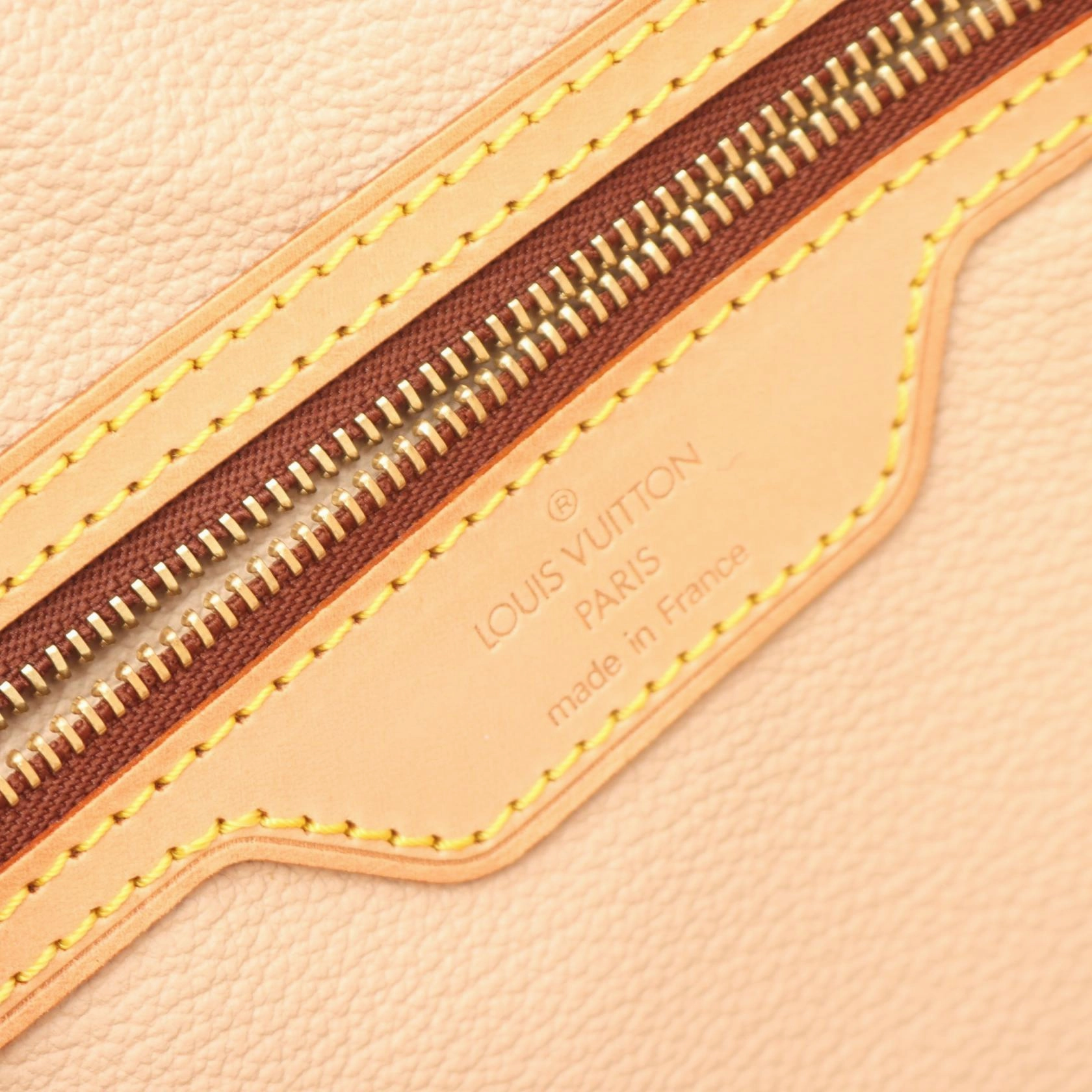 Louis Vuitton Monogram Bucket GM Shoulder Bag