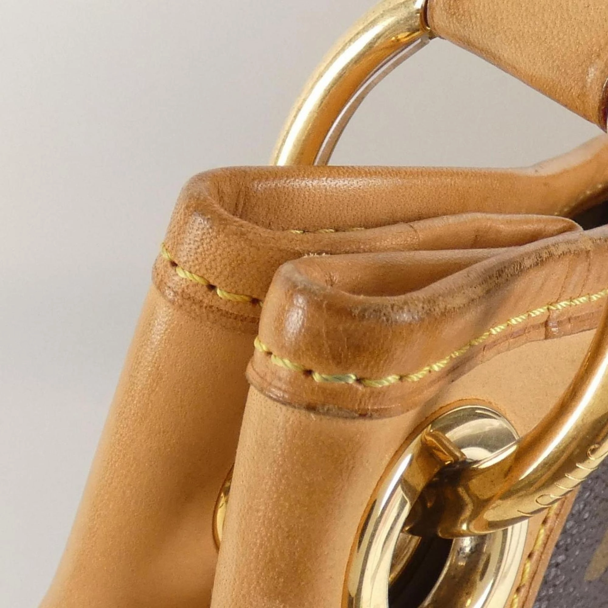 Louis Vuitton Monogram Coated Canvas Shoulder Bag (Pre-Owned)