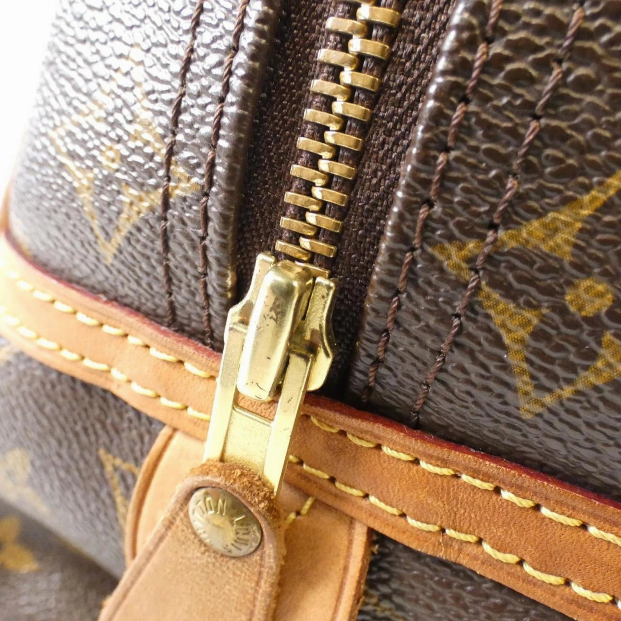Louis Vuitton Monogram Coated Canvas Shoulder Bag (Pre-Owned)