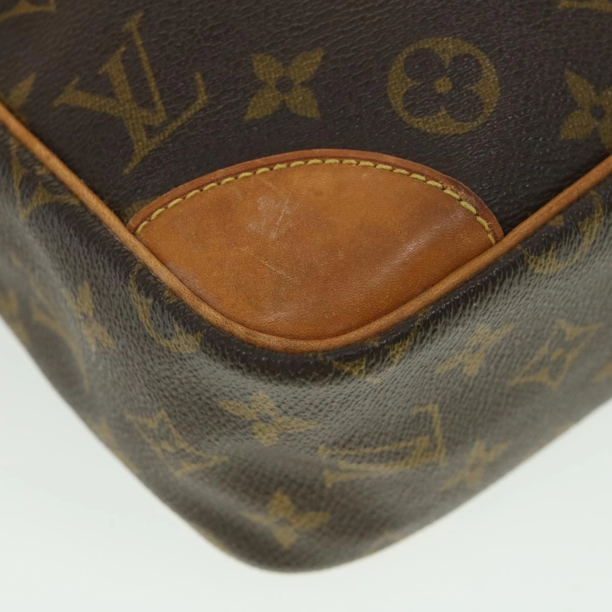 LOUIS VUITTON Monogram Danube MM Shoulder Bag M45264 LV rd4536