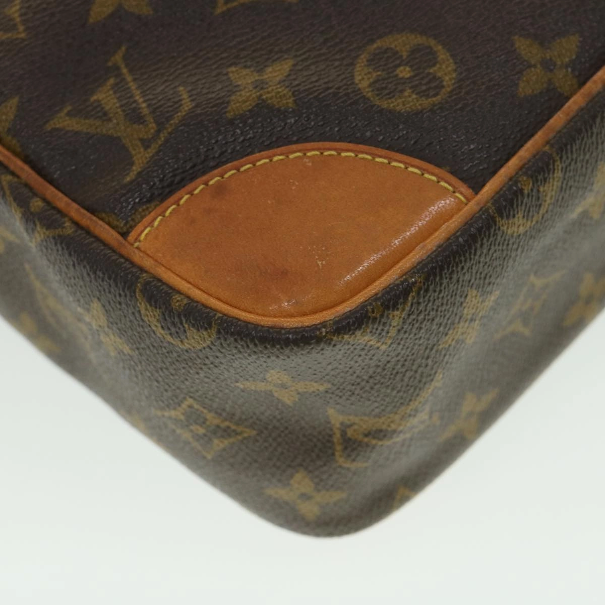 LOUIS VUITTON Monogram Danube MM Shoulder Bag M45264 LV rd4536