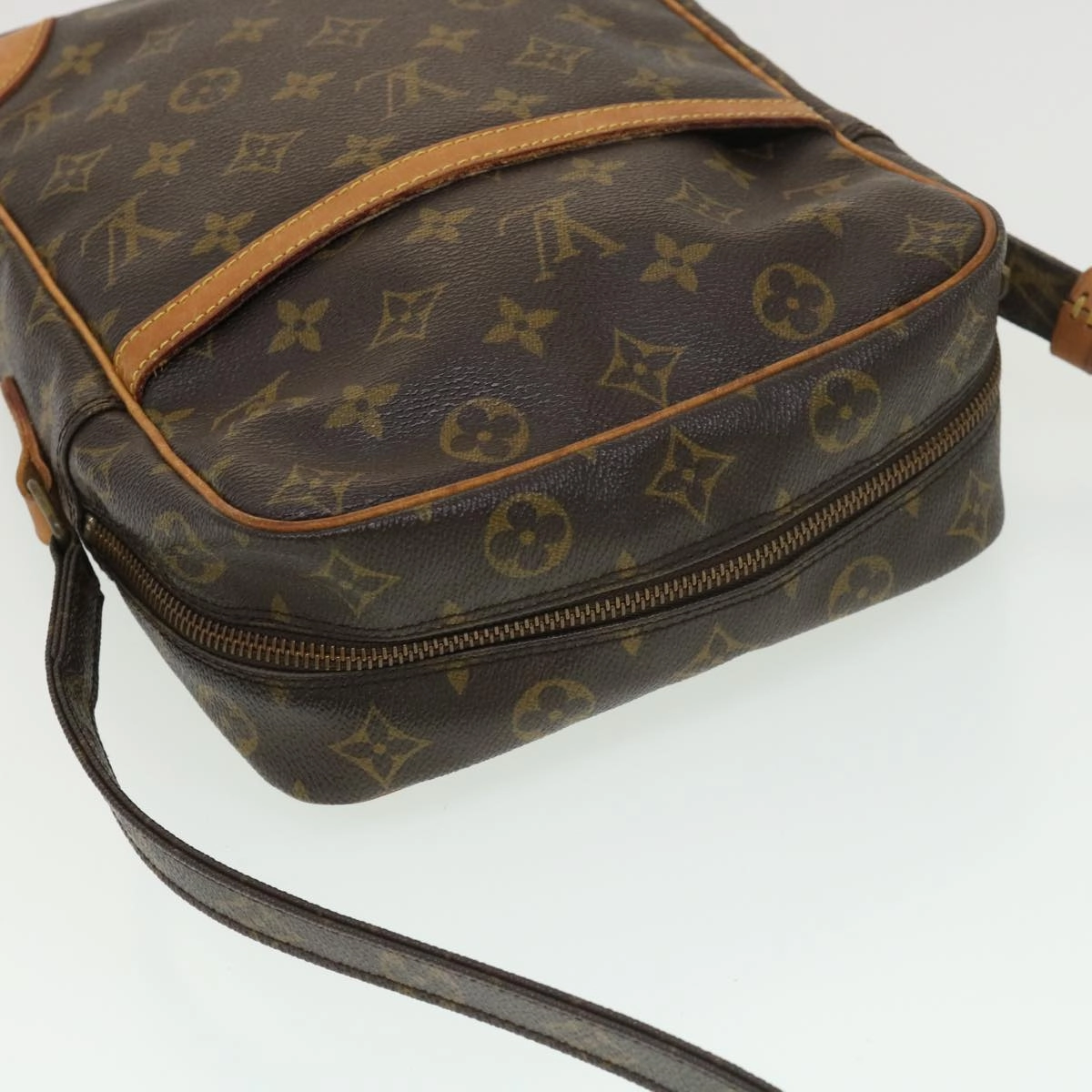 LOUIS VUITTON Monogram Danube MM Shoulder Bag M45264 LV rd4536