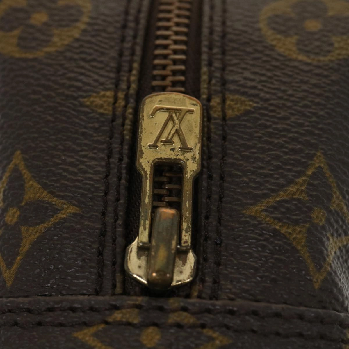 LOUIS VUITTON Monogram Danube MM Shoulder Bag M45264 LV rd4536