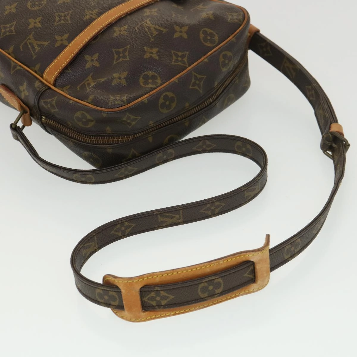 LOUIS VUITTON Monogram Danube MM Shoulder Bag M45264 LV rd4536