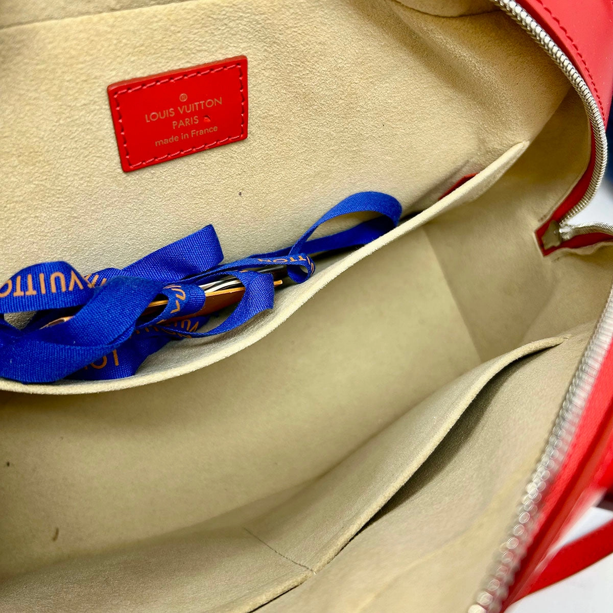 Louis Vuitton Monogram Dora Handle Bag