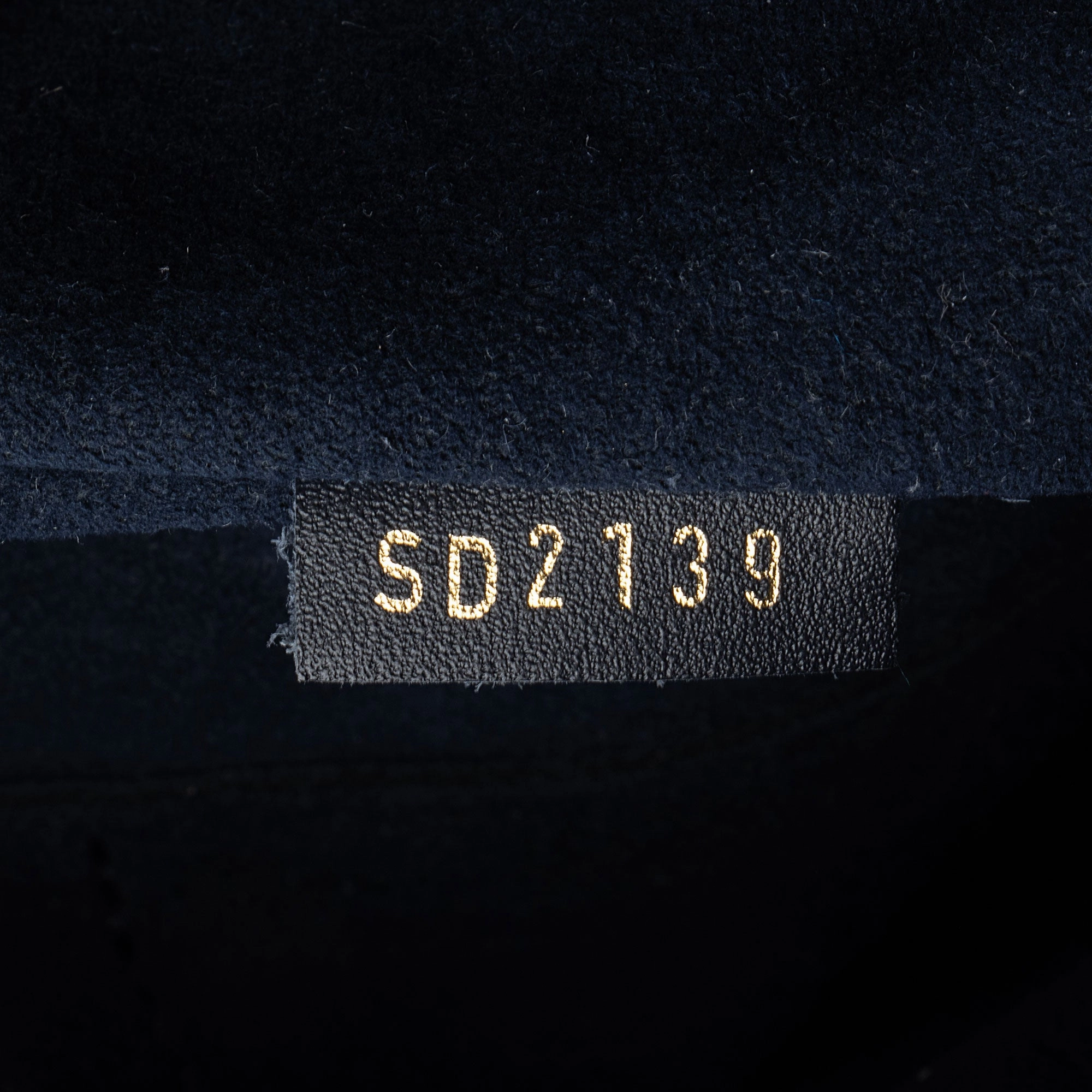 Louis Vuitton Monogram Empreinte V MM Tote