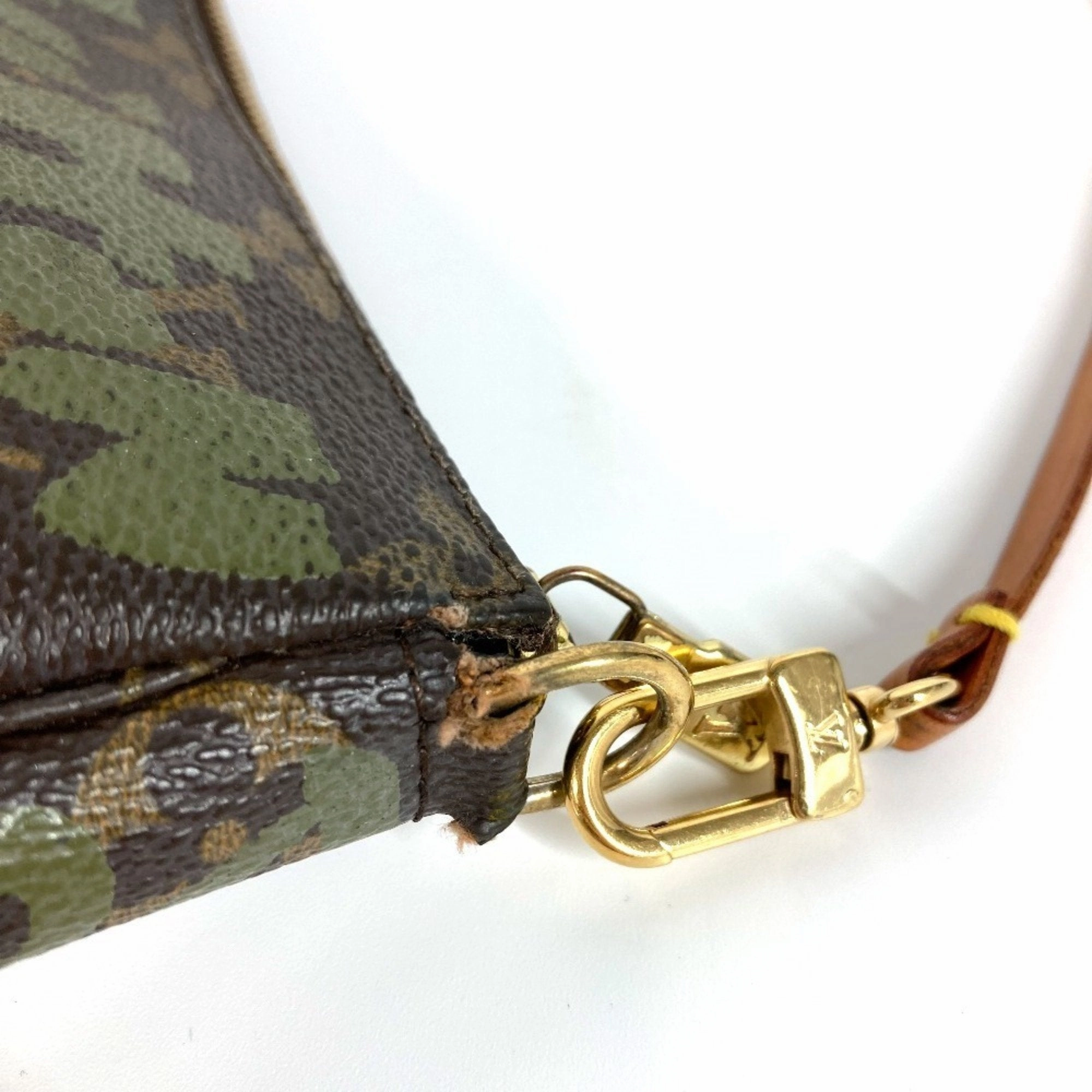 Louis Vuitton Monogram Graffiti Handbag Pochette Shoulder Bag (Pre-Owned)